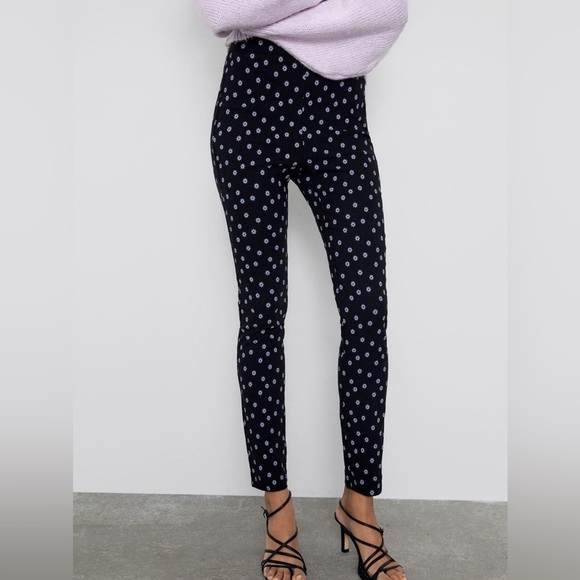 Zara Black Floral Skinny Pants - Size M - Picture 1 of 12